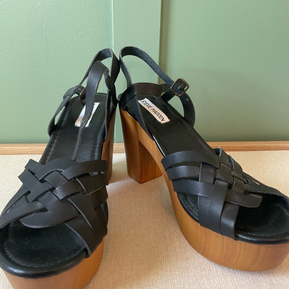 Steve Madden Black and Brown Platform Heels